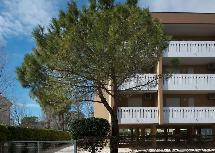 Daire Condominio Lavinia *